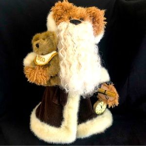 Large Boyd’s Bear Collector piece